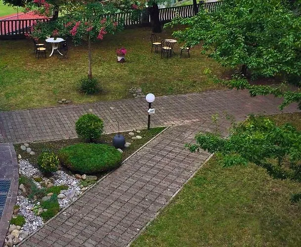Hotel Prato 3*